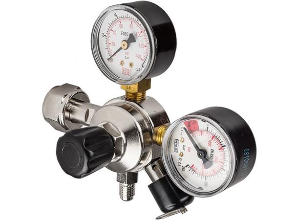 CO2 Regulator m/2 manometer 7/16" utgang