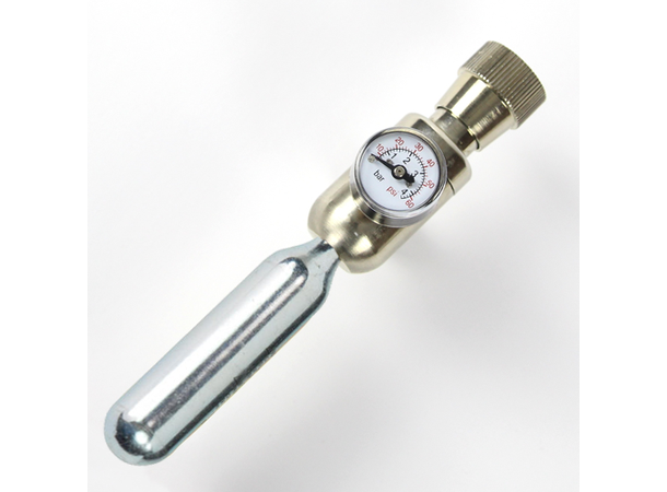 Mini regulator for 16g CO2-patron 0-40 psi. Med trykkmåler